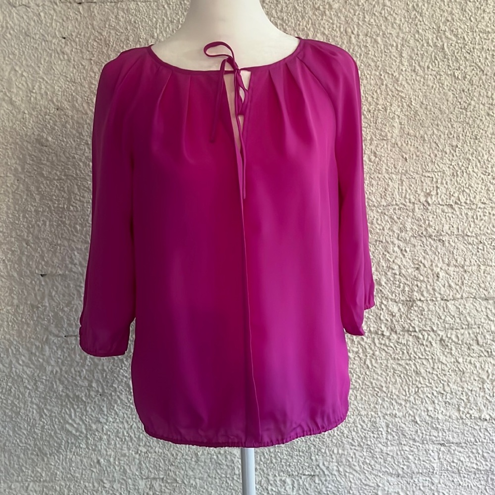 Ann Taylor 3/4 sleeve  Top Size xs